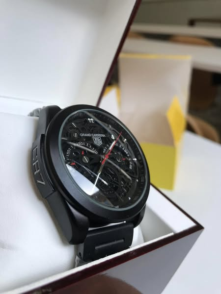 Grand Carerra Tag Heuer CR7. relojes en surtido