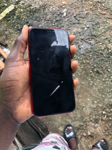 iPhone XR Rouge