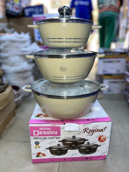 Set de Casseroles en Fonte avec Couvercles