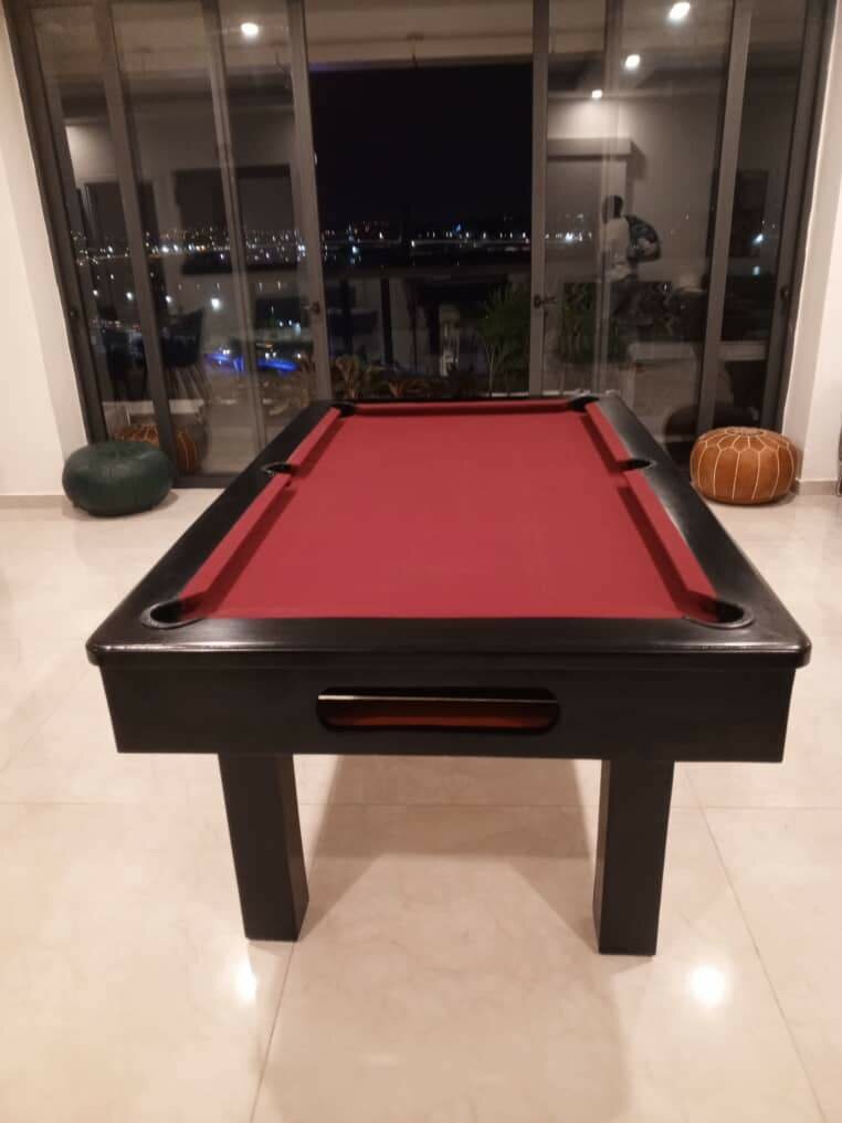 Billard table