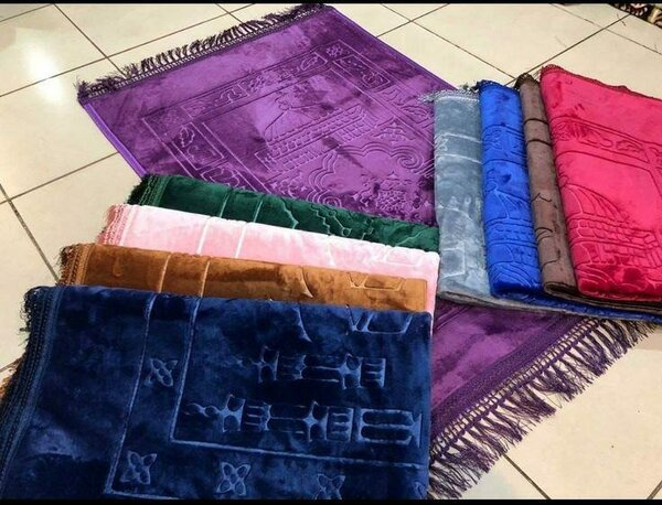 Tapis de prière en velours