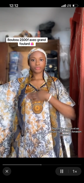 Robe Boubou avec Grand Foulard