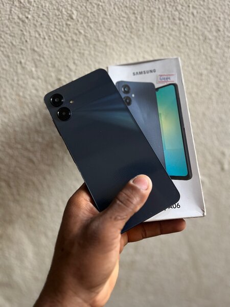 Samsung A06