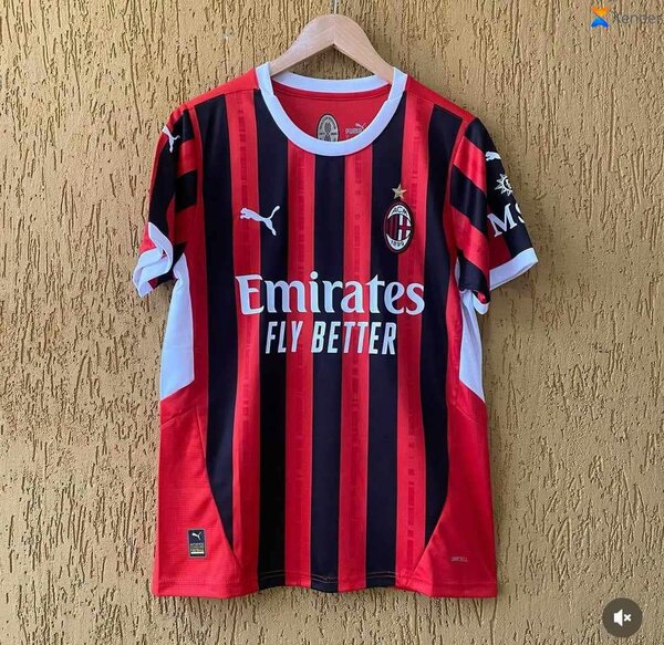 Maillots de football authentiques