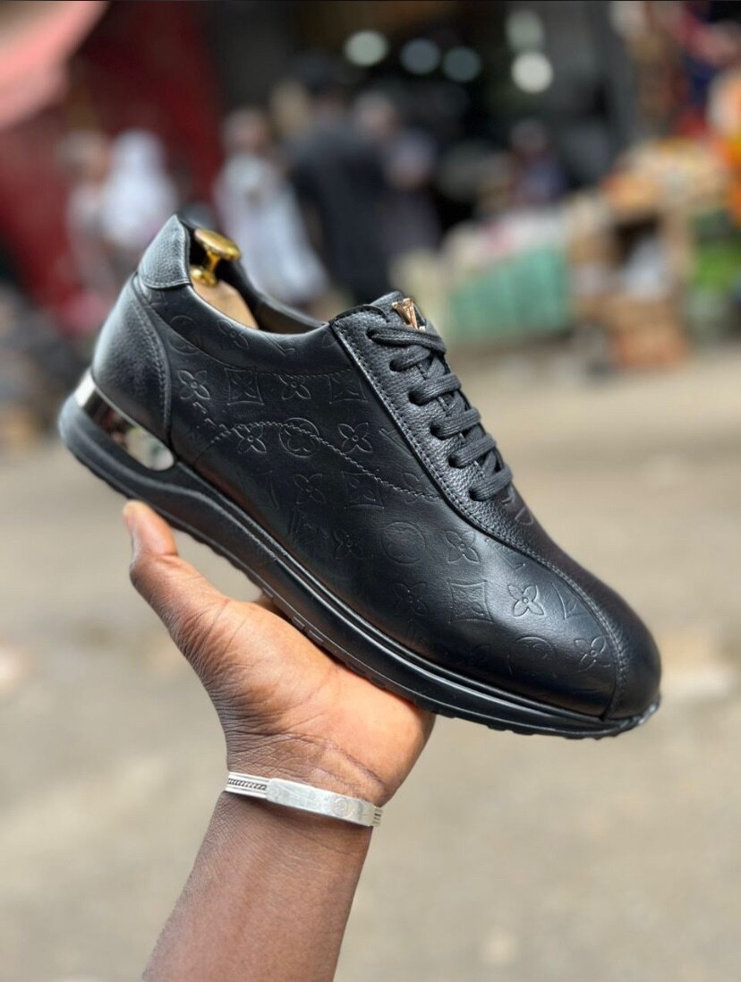 Louis Vuitton disponible pour les hommes