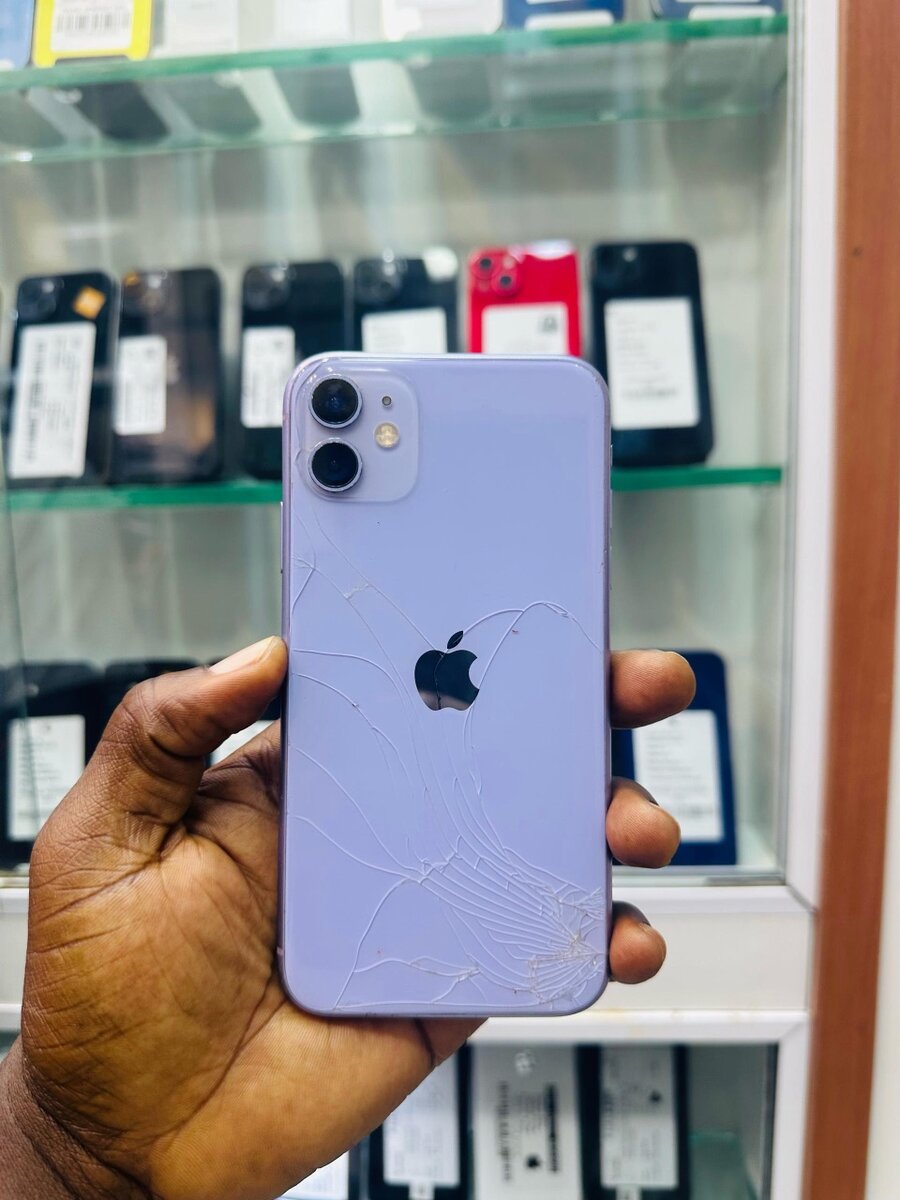 11 simple 64giga jamais démont