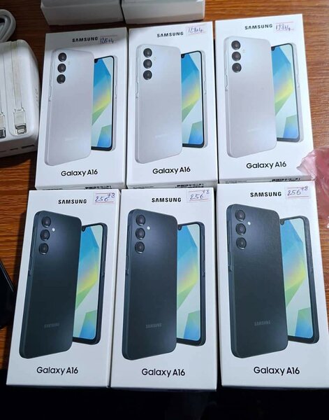 Samsung Galaxy A16 Smartphone