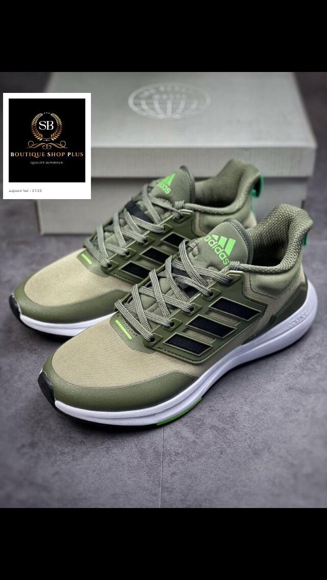 Basket adidas authentique avec sa boîte