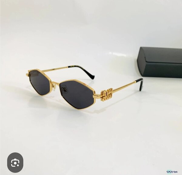 Lunettes de soleil élégantes