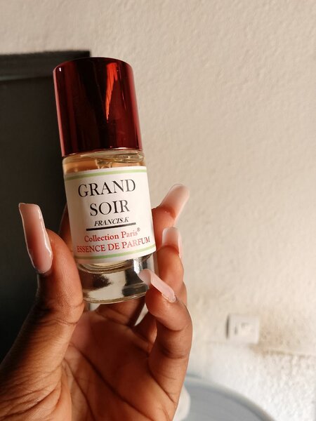 Essence de parfum non dilué