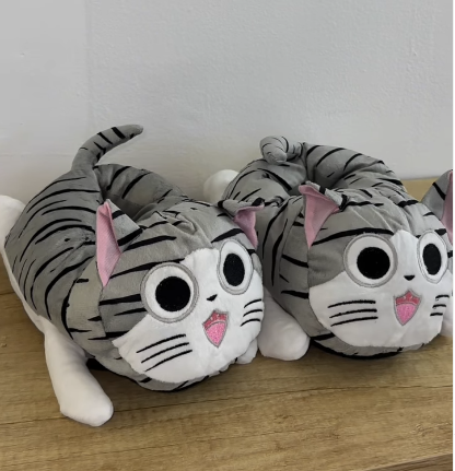 Плюшевые тапки