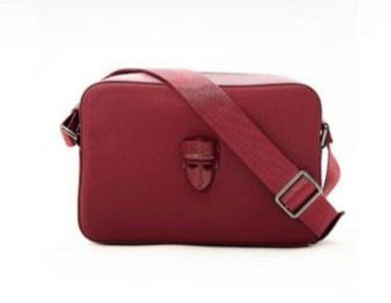 Sac bandoulière rouge élégant