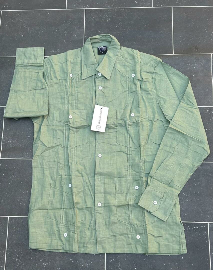 Chemise en lin homme élégante