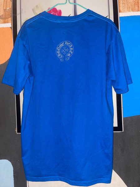 T-shirt bleu imprimée tendance