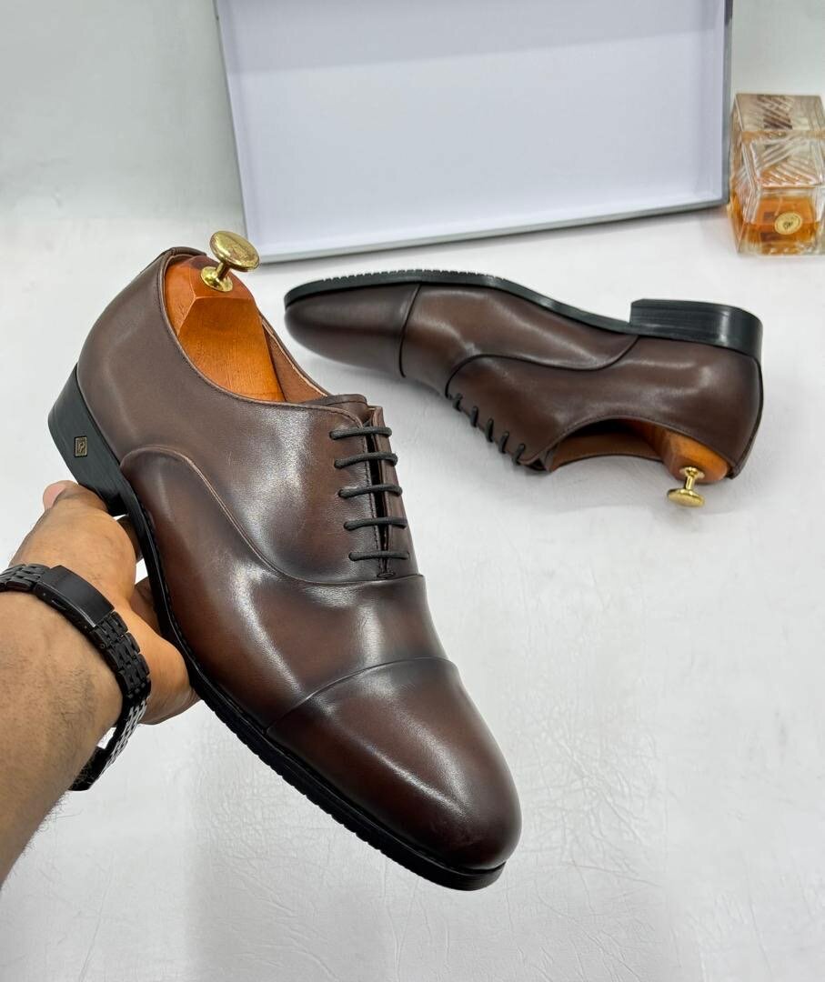 MEN EXECUTIVE SHOES