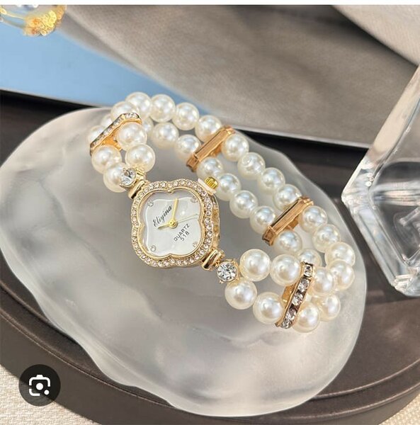 Montres Élégantes en Perles
