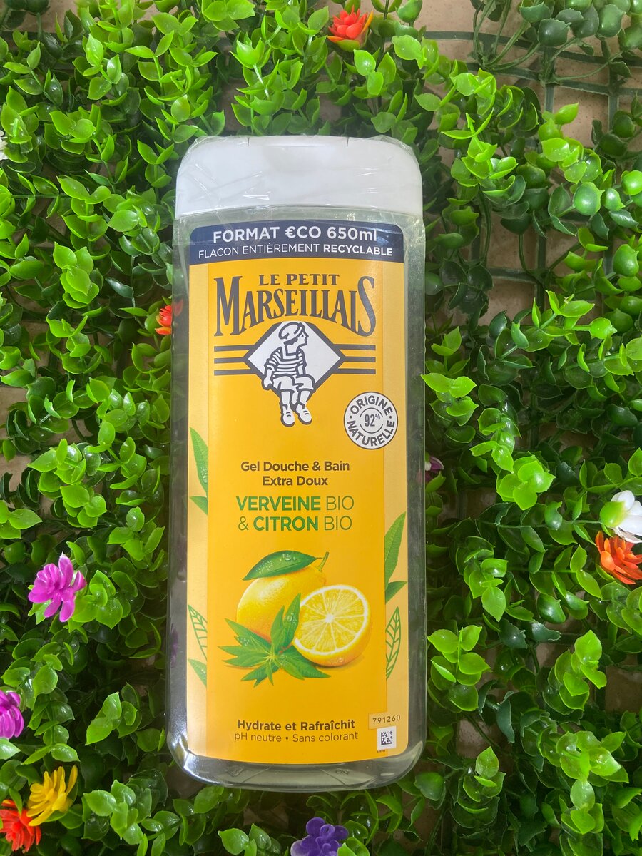 Bain douche petit marseillais