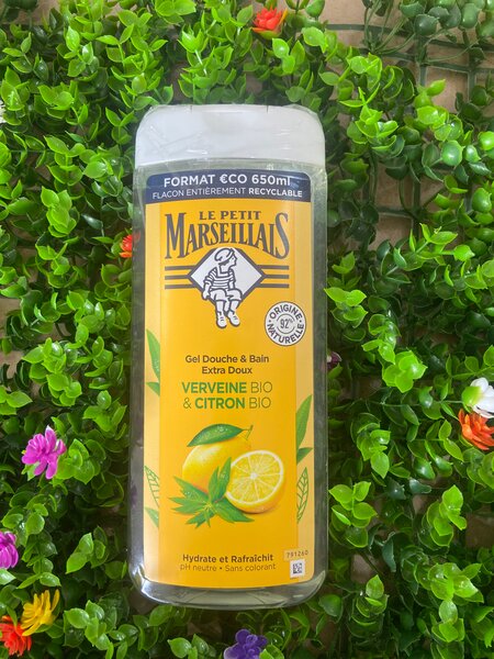 Bain douche petit marseillais