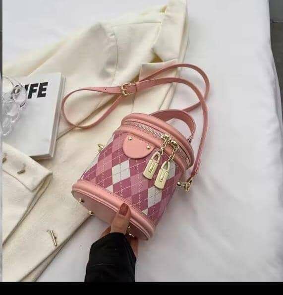 Sac à main seau élégant