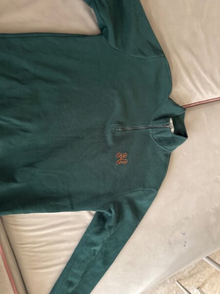 Полузамок Hermes