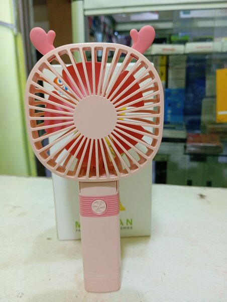 Ventilateur chageable petit