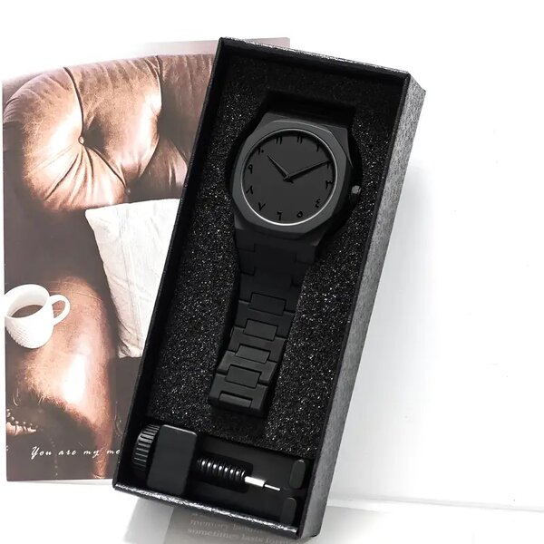 Montre en Acier Noir Minimaliste