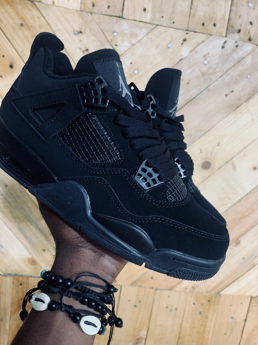 Jordan Retro 4
