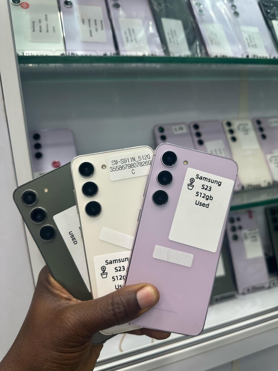 Samsung S23 512giga casi neuf