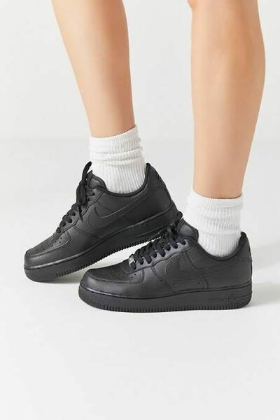 Chaussures Nike Air Force Noires