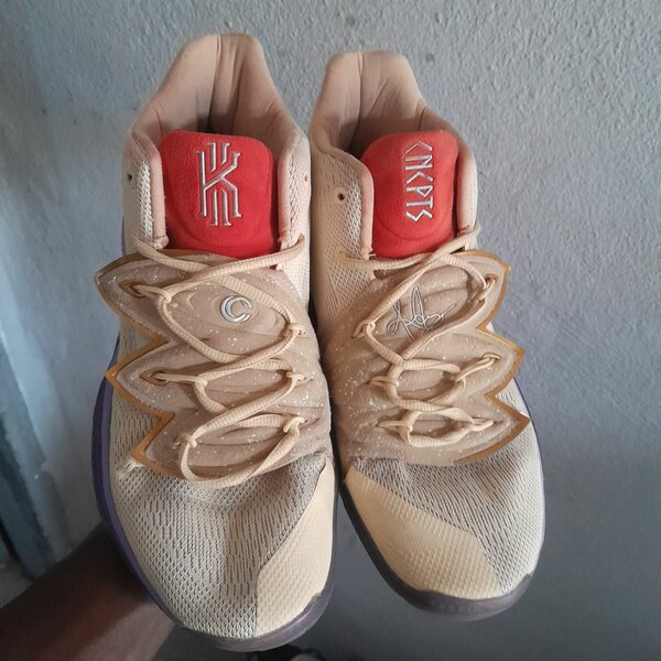 Baskets de sport uniques