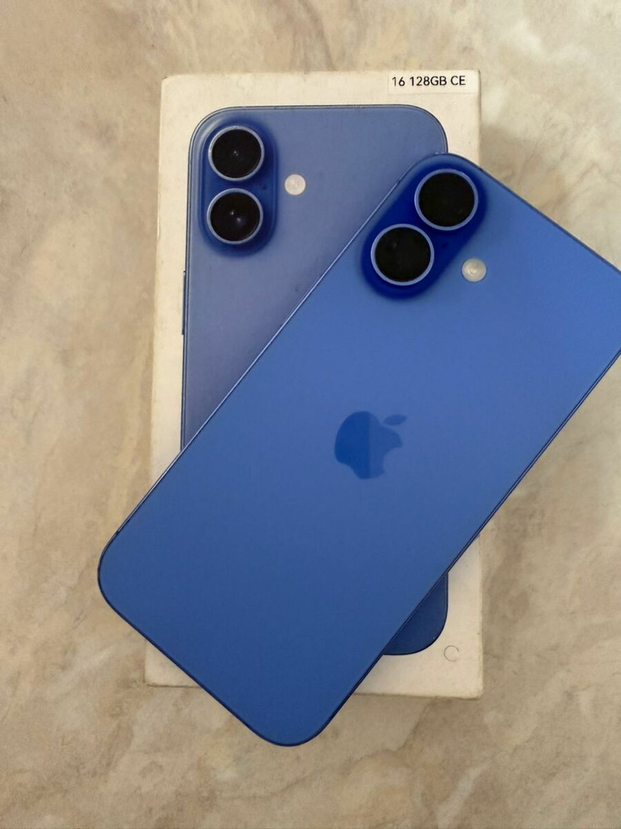 16 simple 128Go écran fissuré,