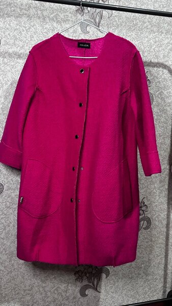 Пальто кашемир от PRADA(в оригинале)