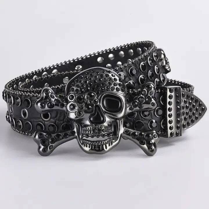 Ceinture tête de mort cloutée