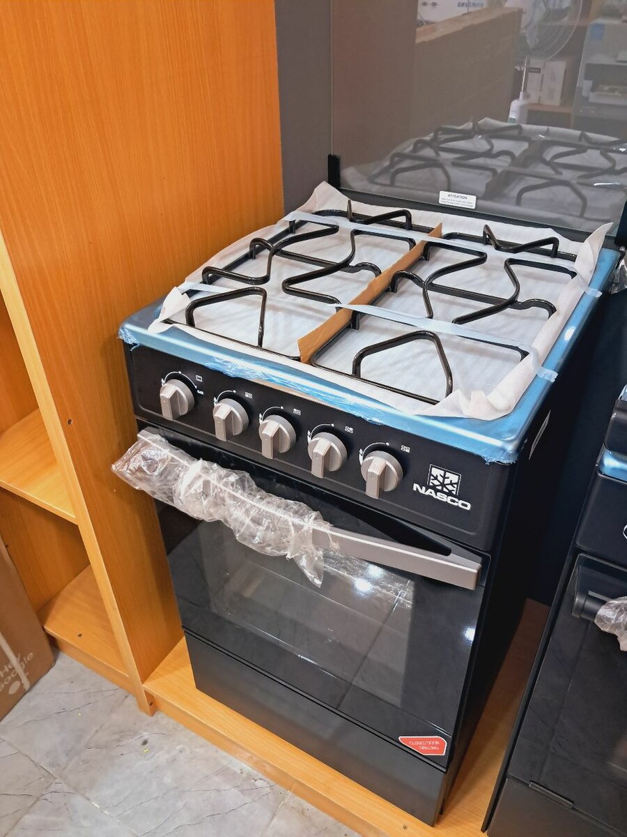 Brand new Nasco 4 burner gas stove