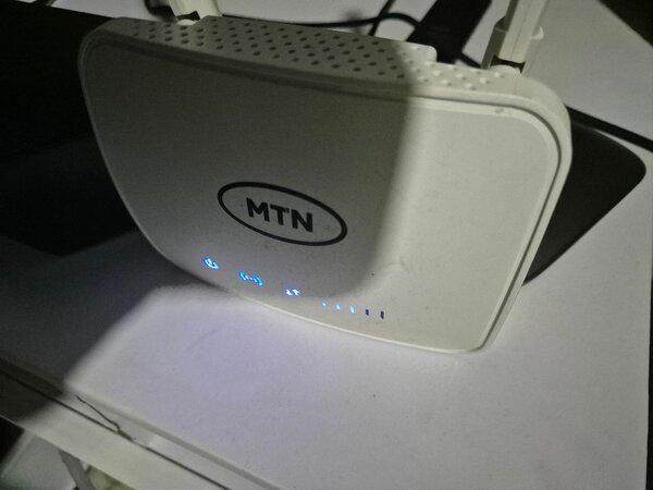 Cat universal wifi going for cool price in good condition