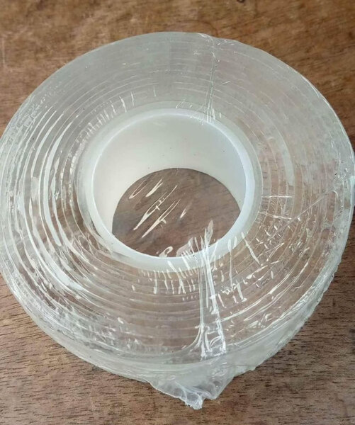 Ruban adhésif double-face transparent