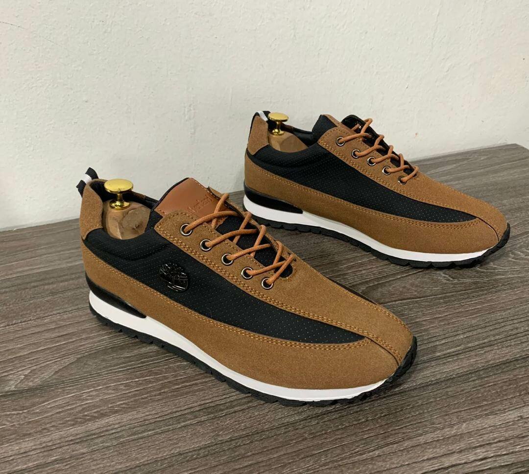 Chaussure Timberland ( original dans carton )