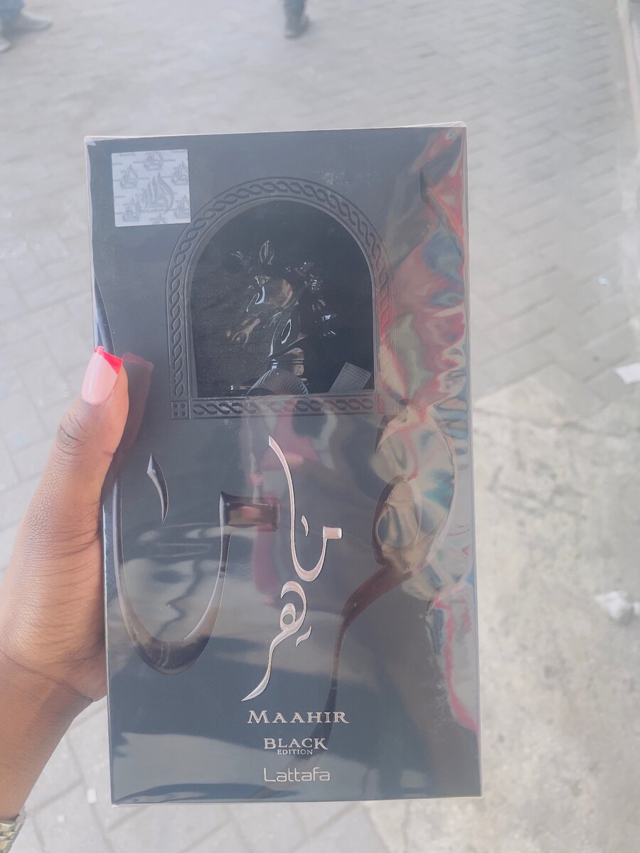 Maahir Black Edition