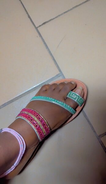 Sandales élégantes strass