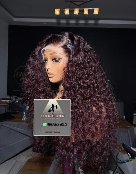 Perruque Bouclée Longue Bordeau