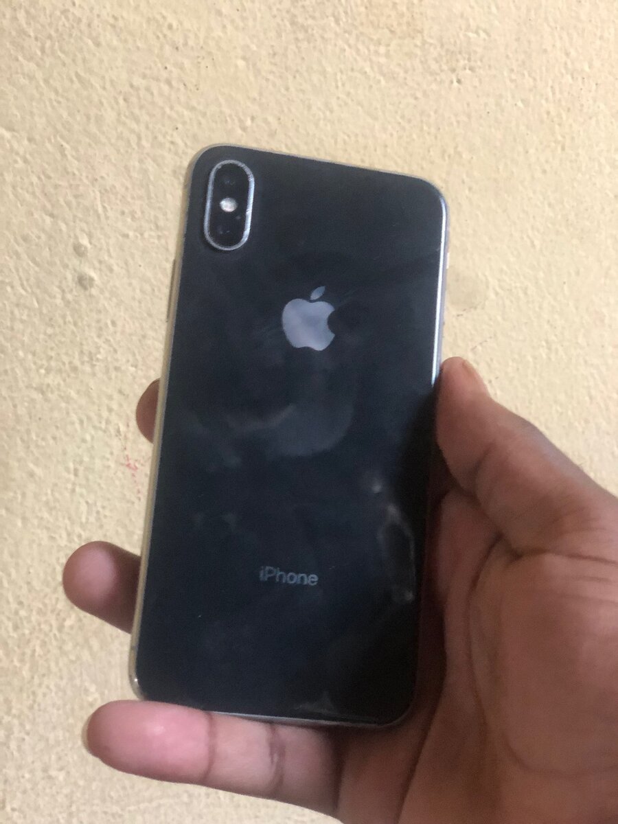 iPhone X 64GB