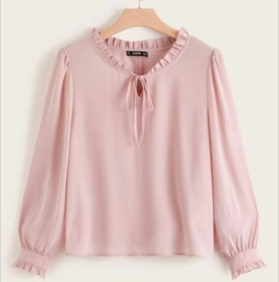 Beautiful girly Short Fork top