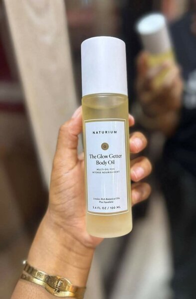 Huile corporelle éclatante