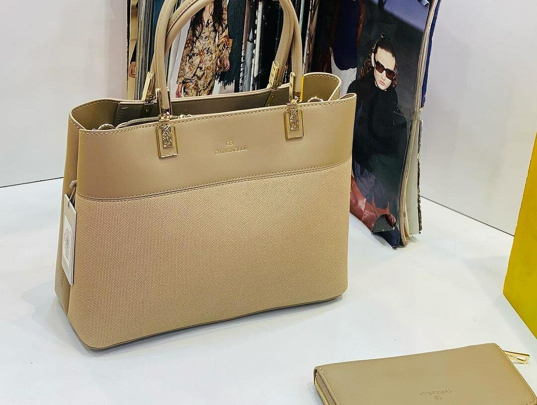 SAC A MAIN CHRISBELLA