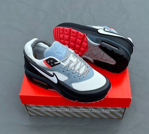 Baskets Nike Air modernes