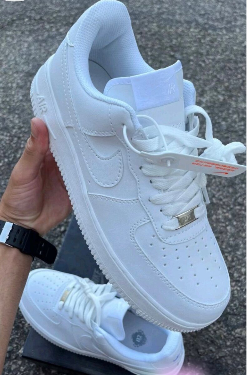 Baskets blanches classiques