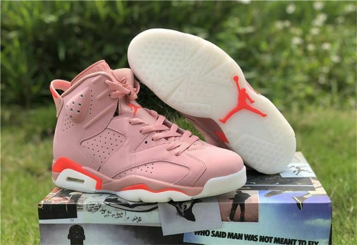 JORDAN 6 RETRO