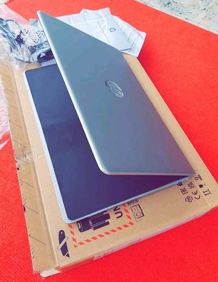 Je vends les ordinateurs