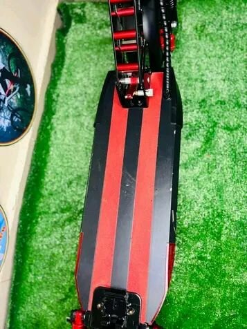 Trottinette Électrique Tout-Terrain