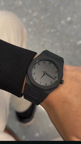 Montre Noire Élégante Unisexe